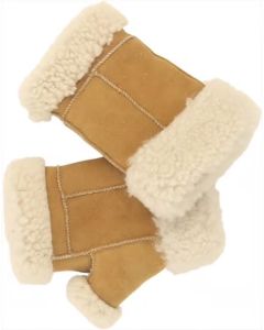 Woman's Sheepskin Fingerless Mittens